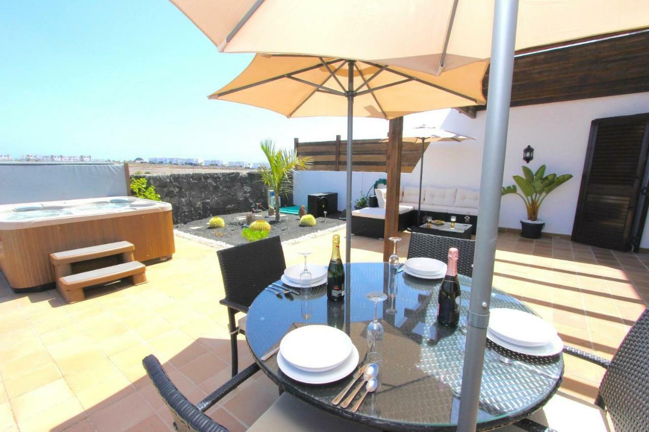 Villa Emma Playa Blanca エクステリア 写真